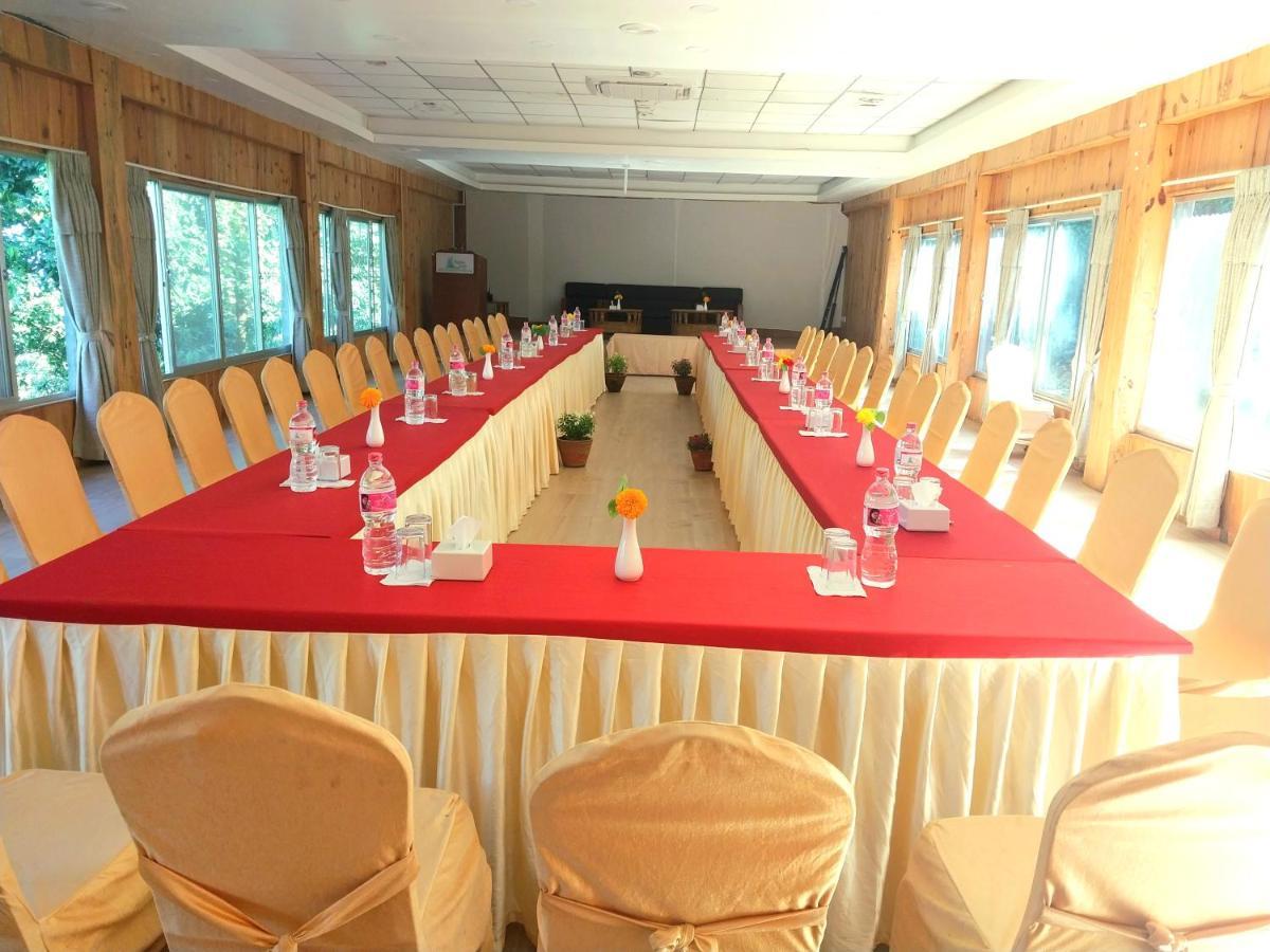 Himalayan Deurali Resort Pokhara Exteriör bild