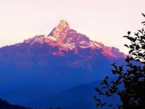 Himalayan Deurali Resort Pokhara Exteriör bild