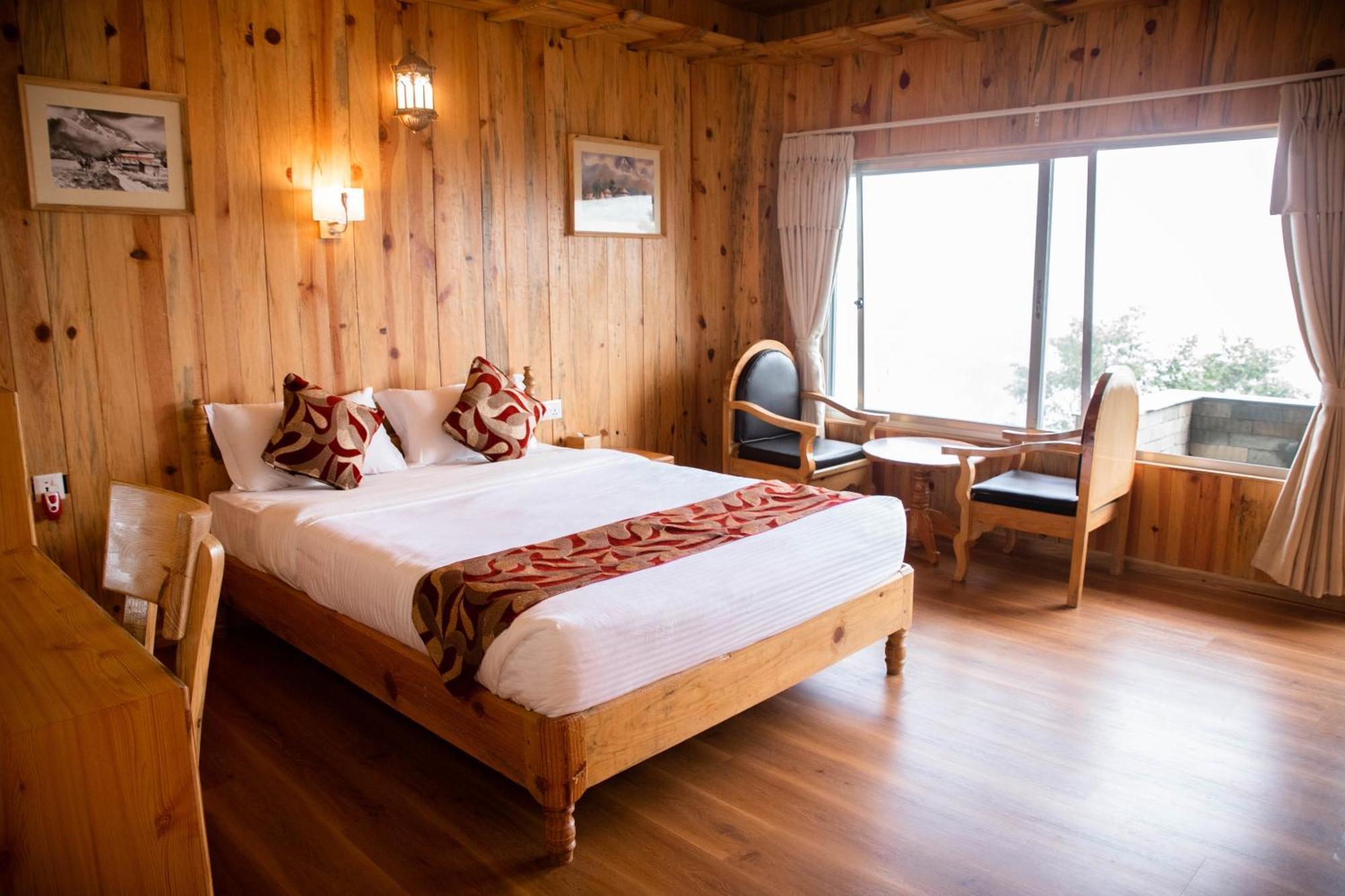 Himalayan Deurali Resort Pokhara Exteriör bild