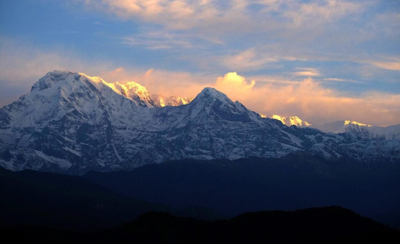 Himalayan Deurali Resort Pokhara Exteriör bild