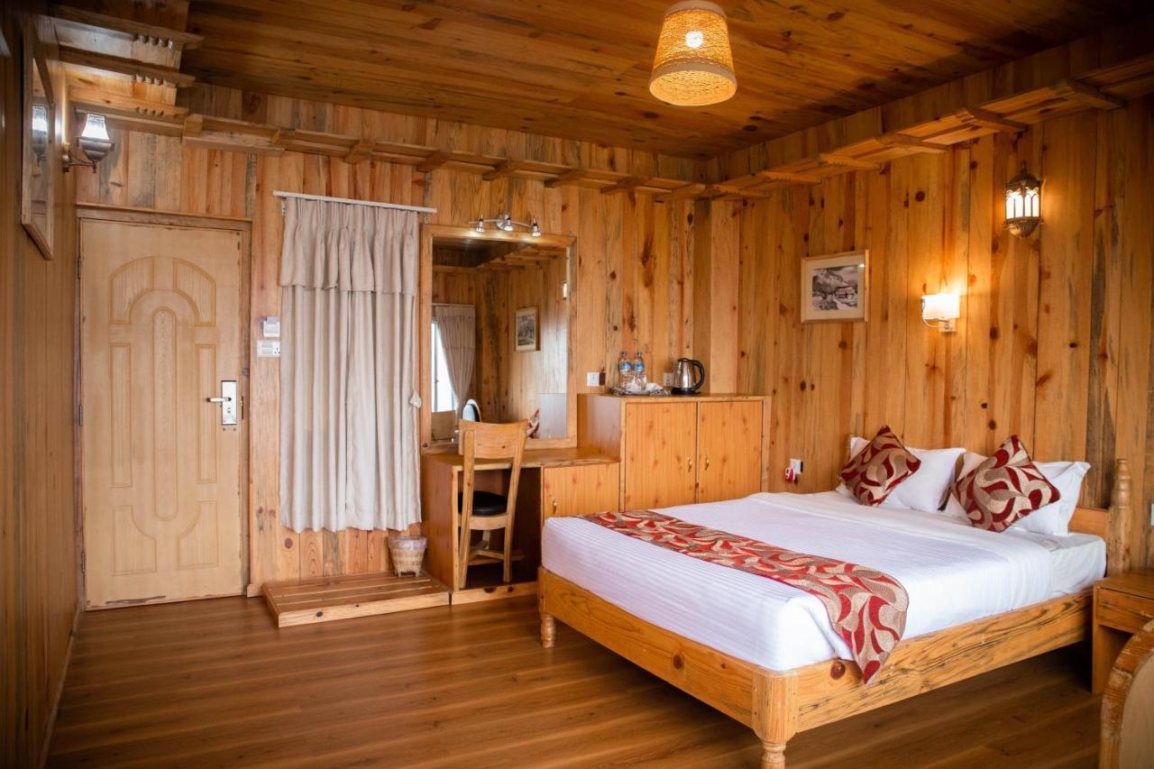 Himalayan Deurali Resort Pokhara Exteriör bild